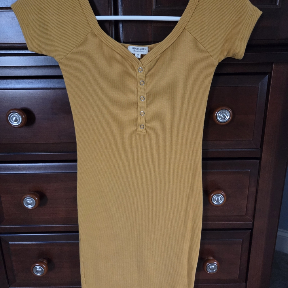 Heart & Hips Mustard Bodycon Dress